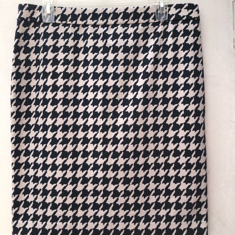 Stretch Knit Houndstooth Pencil Skirt Size 12